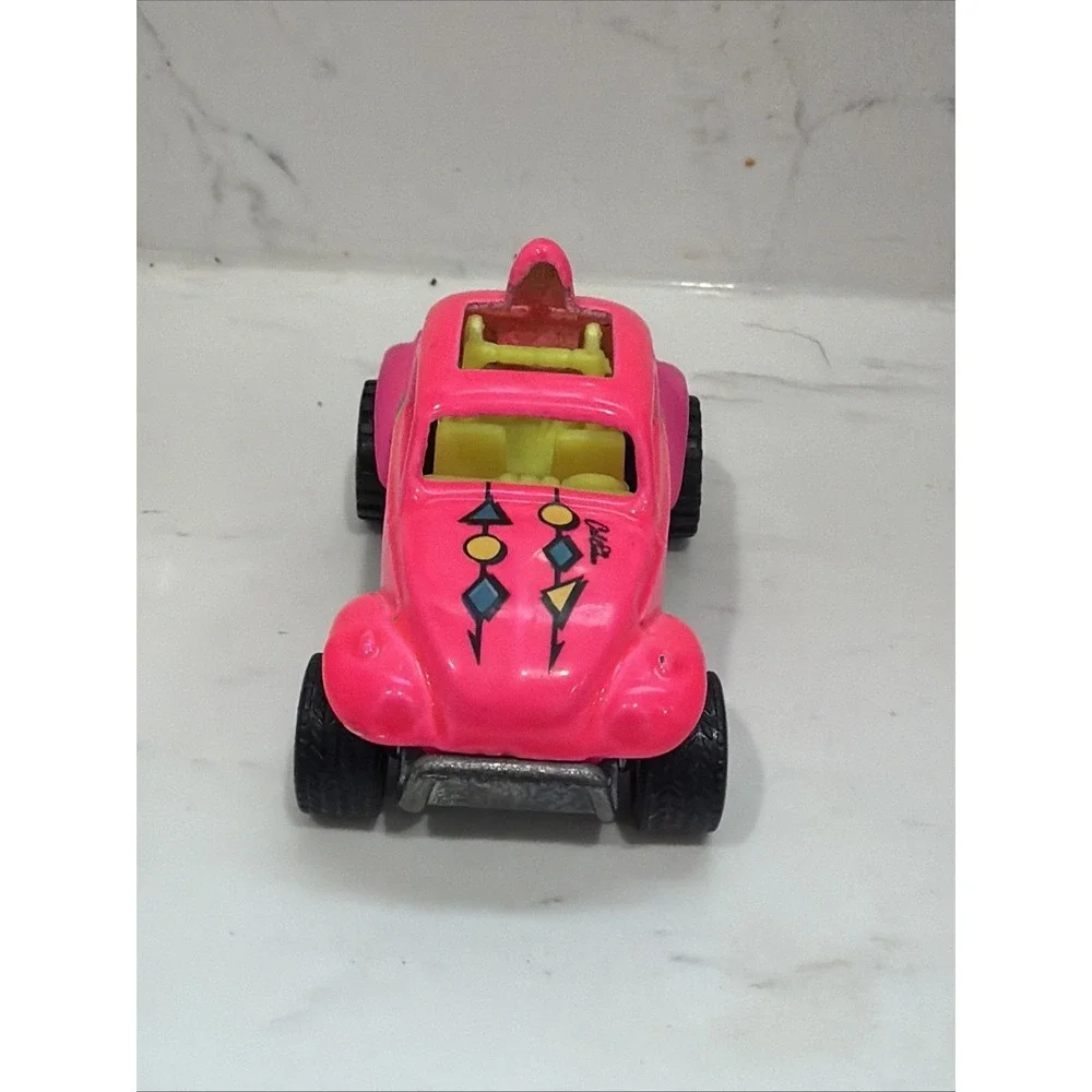1983 HOT WHEELS CALIFORNIA CUSTOM VW BAJA BUG BEETLE PINK W/REAL RIDERS‎